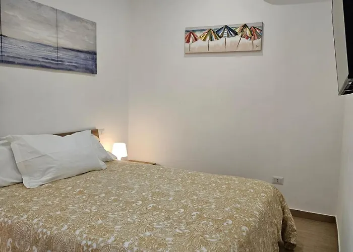 Santalucia Pensión 3*